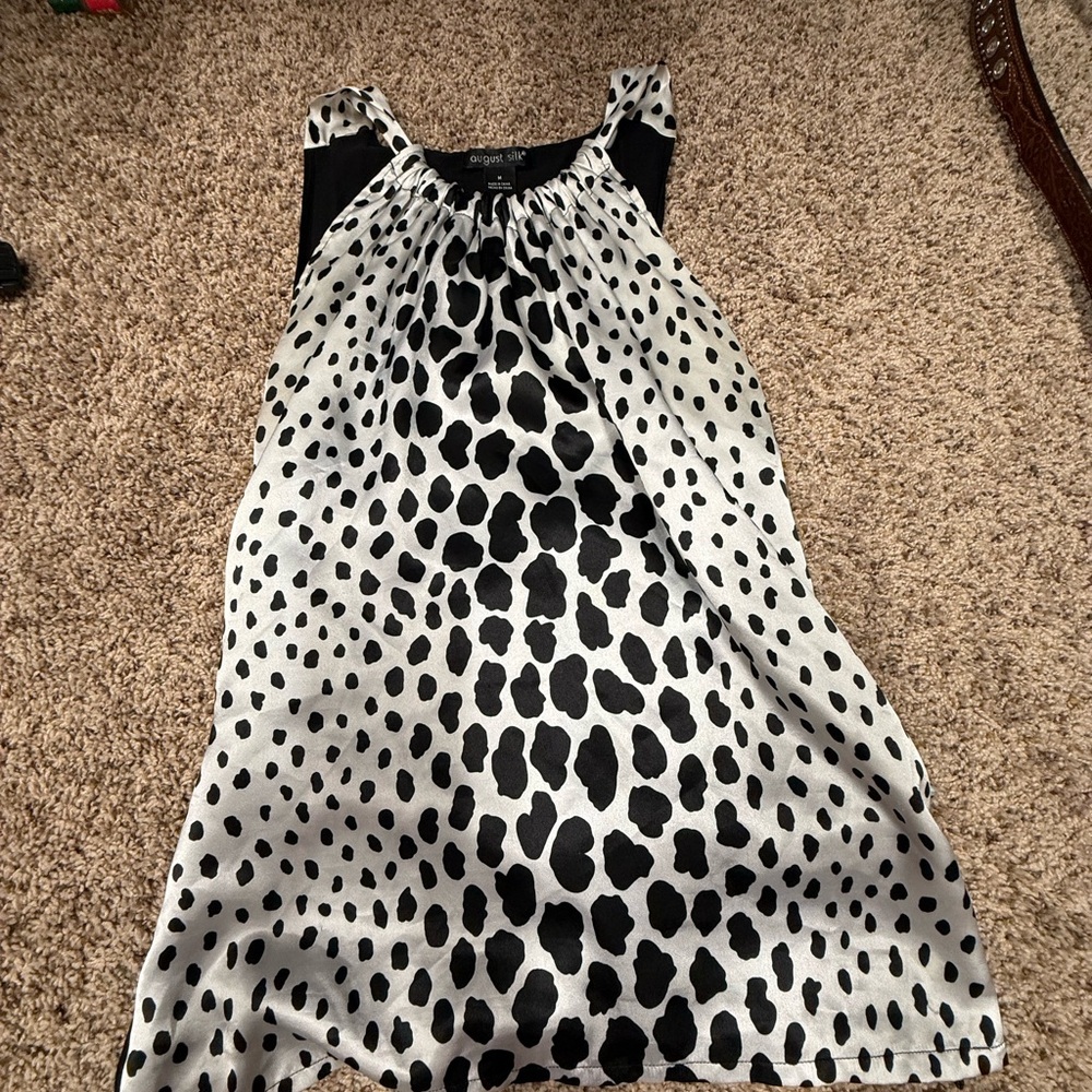 August Silk Black and White Sleeveless Top